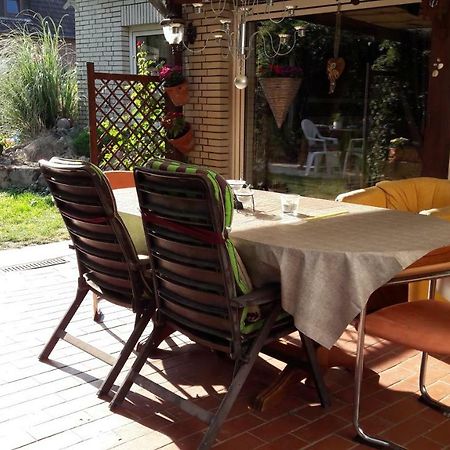 Wohnung Fuer Monteure Und Messebauer Algermissen Екстериор снимка